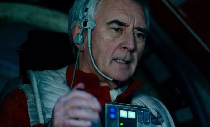 SWArchival's tweet photo. Happy Birthday to Denis Lawson!
Aka Wedge Antilles 

Born: September 27, 1947
#StarWars https://t.co/RD4CyjA3po
