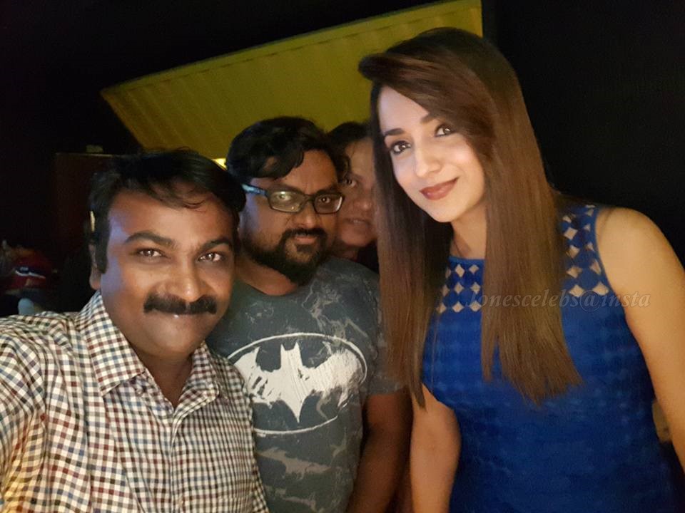 FARNORLVUAAiY17?format=jpg&name=medium