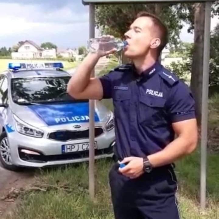 STYXX7jj's tweet photo. #NoweZdjecieProfilowe #suchapsina #memy #meme #jebacpis #jebaćcweli #HWDP #jp100 #janpaweł2 https://t.co/6EZmXqXuOs