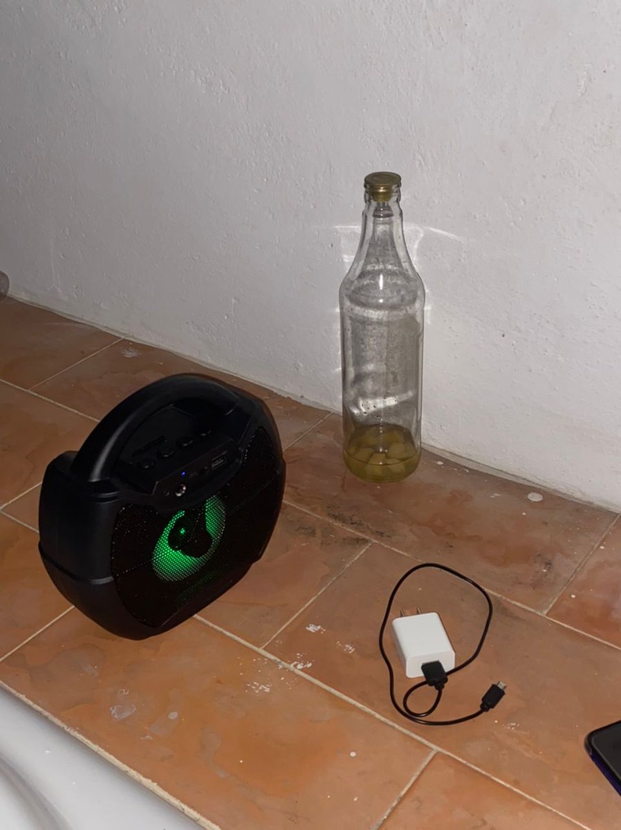Sexymbol2's tweet photo. Covid vibes.
@martinezdl_ the ghost. https://t.co/eDM4SfHMsu