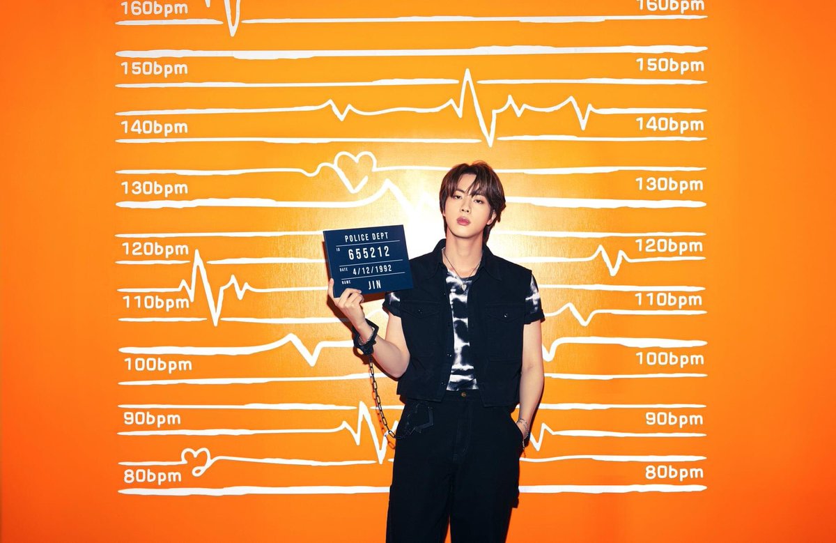 dtruc7's tweet photo. Mong rằng khi Jin lên twt sẽ chỉ thấy thật nhiều tình iu dành cho bạn  thui nhé 💜

SEOKJIN LIGHTS UP MY WORLD
#LoveYourVoiceJin https://t.co/KmeaovgYH6