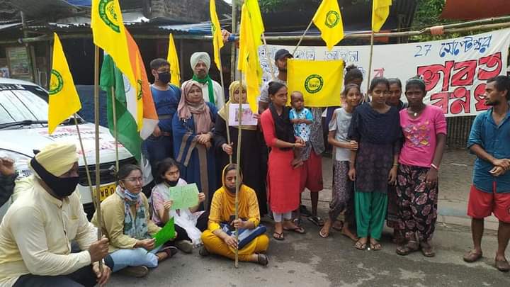 kisanektamorcha's tweet photo. Kolkata (Shyambazar five point Crossing)
#आज_भारत_बंद_है https://t.co/BQsBzeqCjz