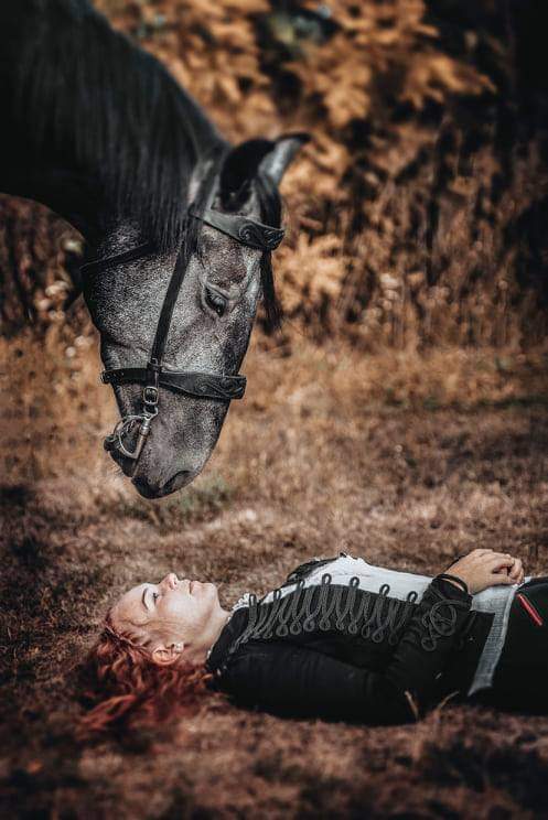 le_saac's tweet photo. Story of a bridle:
Dreamed by @novikovi_gretii . (Instagram)
We designed together.
By every pin, the magic  became stronger.
It came alive.
The miracle came into existance.
@prof_ography (instagram
Thank You
#leatherproduct #handmade #unique @le_saac  #horse  #cavalos https://t.co/qzUI06gDeV