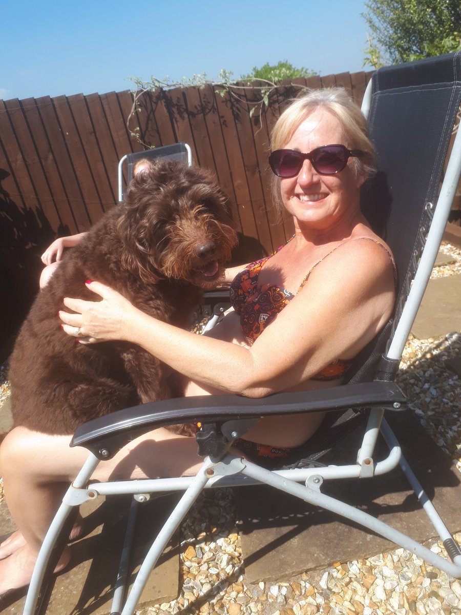 recker49's tweet photo. 2 years today this beautiful soul at the young age of 54 was lost to MND , not a day goes by without me thinking of you. I hope you and Lola are reunited 💖 for anyone out there are ' saving it for a rainy day ' look at this photo 💔 #livelifetoday #bestfriends https://t.co/sv7IpoiEcY