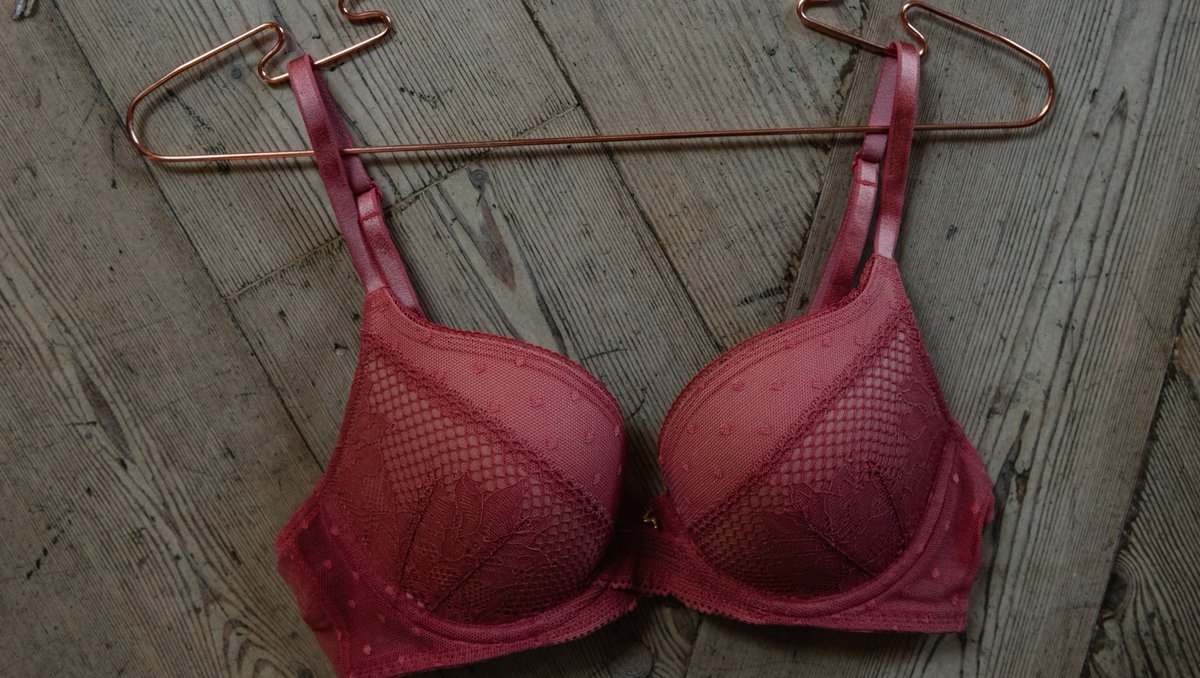 GossardUK's tweet photo. Boho Lace gives you a modern vintage look, featuring graphic fishnet lace and vintage inspired elastic trims.
The lace has been carefully selected, made with recycled yarns.
https://t.co/vv14riAVwd
#GoodForYou #GoodForTheEnvironment #BohoLace
#Gossard #Recycled #RecycledYarn https://t.co/d1vDsM5bzl