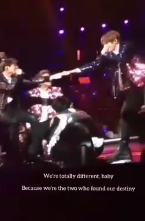 CHIMMY41836303's tweet photo. When they said we are the two who found our destiny......they meant it💜😩😭
#dnabts 
#taekook https://t.co/rjNA5F9sqe