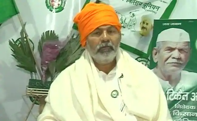 ndtv's tweet photo. "Our #BharatBandh was successful. We had the full support of farmers...We can't seal down everything as we have to facilitate the movement of people. We are ready for talks with government, but no talks are happening": BKU leader Rakesh Tikait (@RakeshTikaitBKU) https://t.co/4ftpcz4GvF