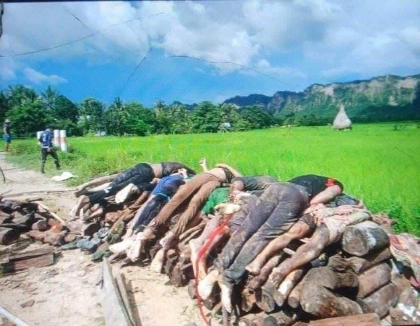 nslwin's tweet photo. Sagaing Region:

At least 29 civilians have been KILLED by SAC Terrorists in 10 townships within 4 days after #InternetShutDown, @Khithitofficial reports.

#WhatsHappeningInMyanmar #Sep27Coup https://t.co/bV9Rfi1vaj