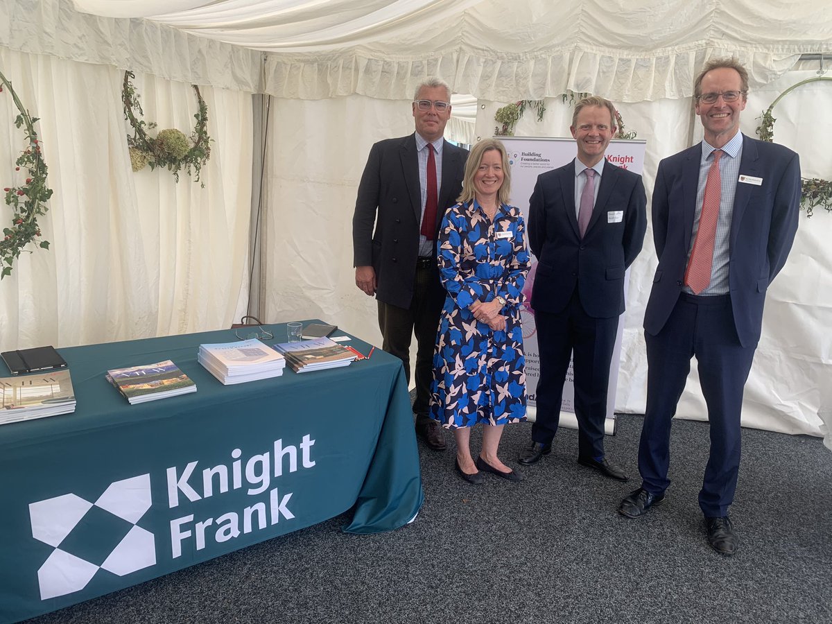 EdwardWelton's tweet photo. Great for #knightfrank to be at the @Moulsford parents open days last Friday and Saturday, meeting current and prospective parents helping with their property needs in the area, with Nick Warner, Head of Knight Frank Henley office. https://t.co/qvlheMngdJ