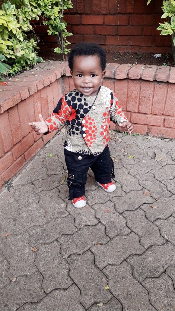 LilyMos52426215's tweet photo. #boysshirt by #lilymosescreationske 
#brandinfluencer
#brandambassador
#kidsmodelling
#africanprints
#ankaraprints
#madeinkenya
#buykenyabuildkenya
#bespoketailoring
WhatsApp 0726708974 https://t.co/05OdTuGhZh