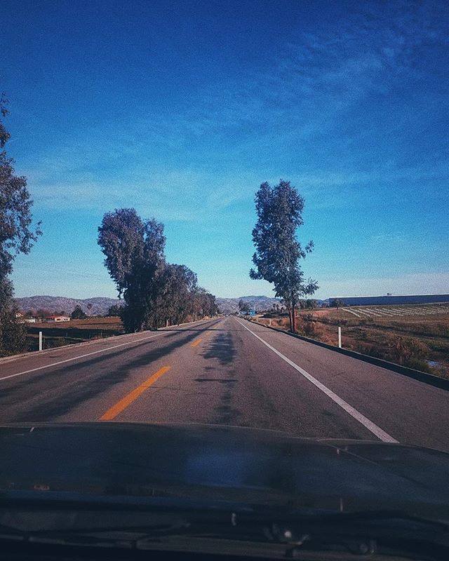 TurismoMexicali's tweet photo. Todos los caminos te llevan a una nueva aventura 🚗 #Mexical #BajaCalifornia #Mxl #Turismo #ViajaSeguro
inicia tu aventura en: https://t.co/8XEye0XLSj
📷americaceline98 https://t.co/yIB1zlmgyx