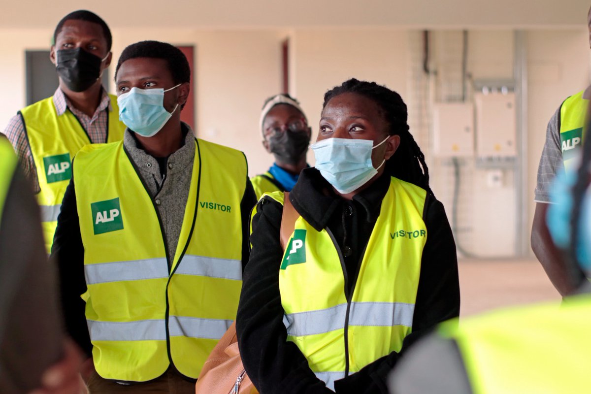 OfficialKGBS's tweet photo. A recap of the #WGBW2021 EDGE Tour.

The tour happened at the EDGE certified ALP Warehouses within Tatu Industrial Park.

#BuildingResilience
#BuildingToCOP26
#JengaGreenNaKGBS https://t.co/CwF3YGVjHx