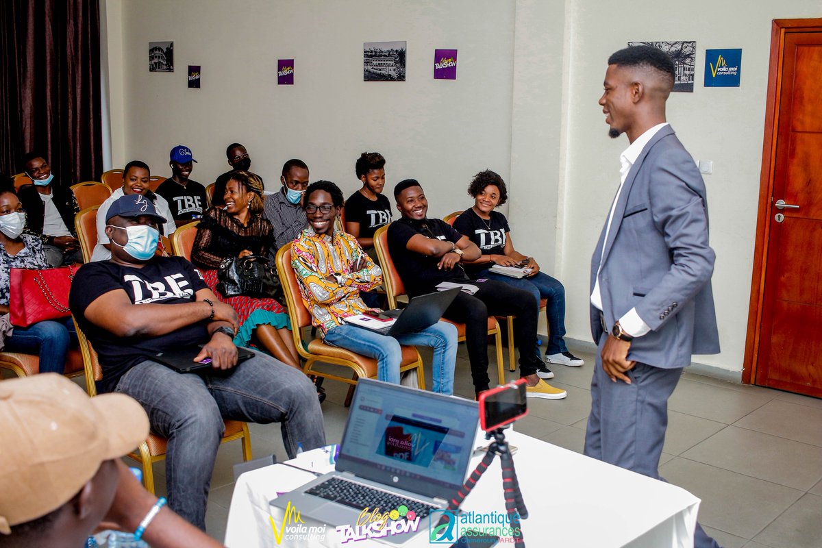 alainyoudjeu's tweet photo. Atelier validé pour Douala✅
Satisfait du résultat 👌🏾
Next Step 👉🏾YAOUNDÉ ce samedi 🎯
Toutes les photos ici👉🏾https://t.co/pQEdiNMc0j
#VoilaMoiConsulting #DuBasVersLeHaut #DemonstrAction https://t.co/nQvRlUtTZk