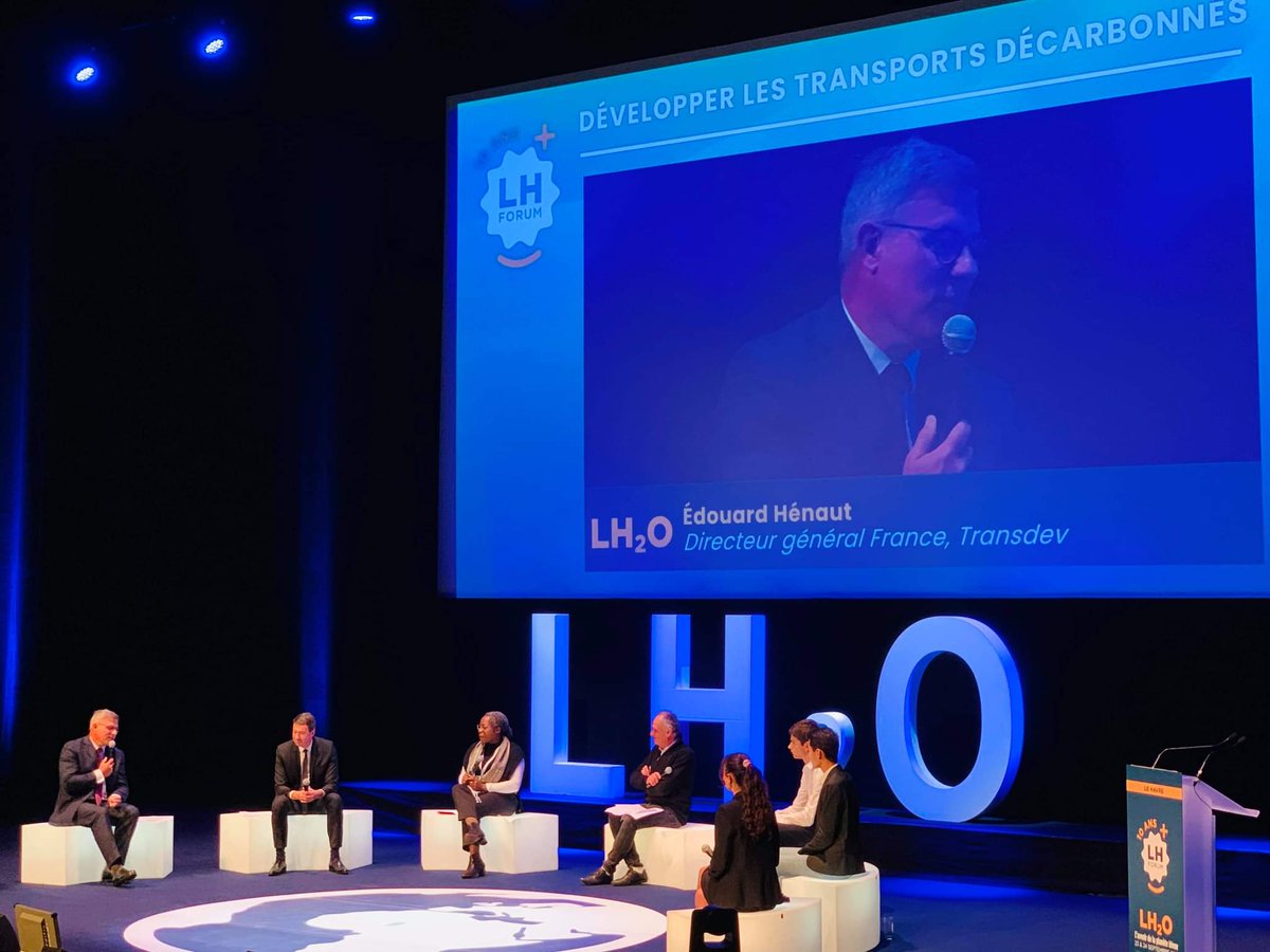e_henaut's tweet photo. Ce fut un plaisir de participer une nouvelle fois au #LHForum. Sur le thème du développement des #transports décarbonés, nous avons pu échanger, avec @DenisCheissoux, @LG_EgisCEO et S. Sartoris, sur la #TransitionÉcologique dans les territoires de l’Axe Seine. https://t.co/rm9b642oHp