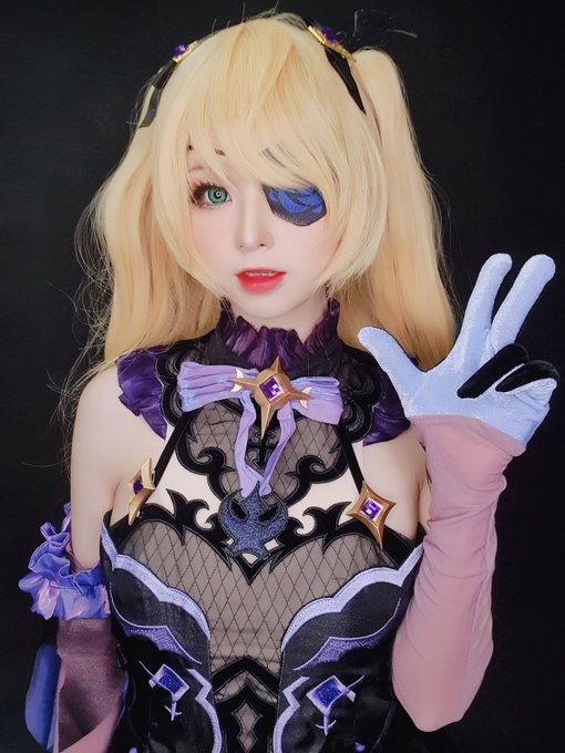 Twitterのコスプレ画像19