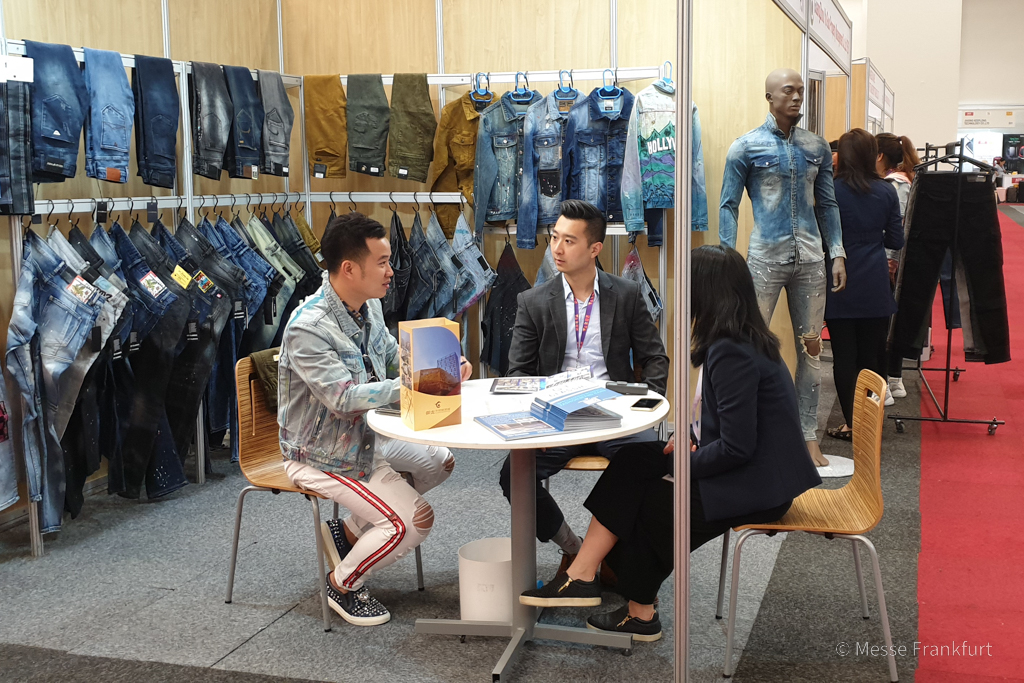 Texpertise, the textile business network tweet media