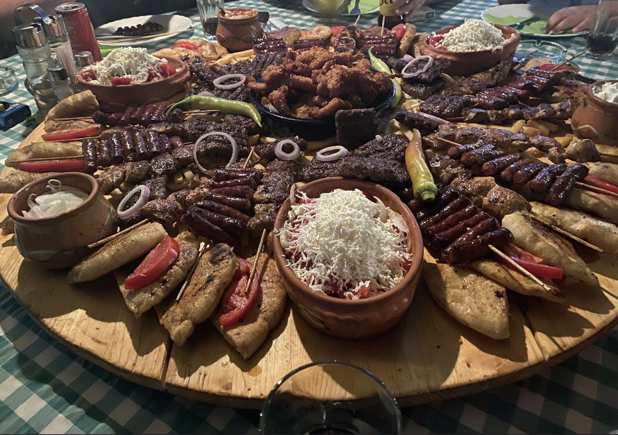 Мешано месо Сербия