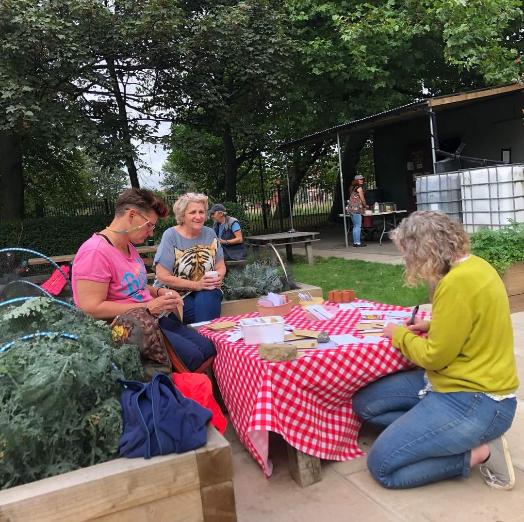 TakingRoot3's tweet photo. Thanks to everyone who supported the seed swap this yesterday and thanks to @thegatewaycollective for making it happen! See you again for the next seed swap in Spring 😀 we can't wait! #bootle #seedswap #seedswapping #community #communitygrowing https://t.co/o4O5Ja0z4V
