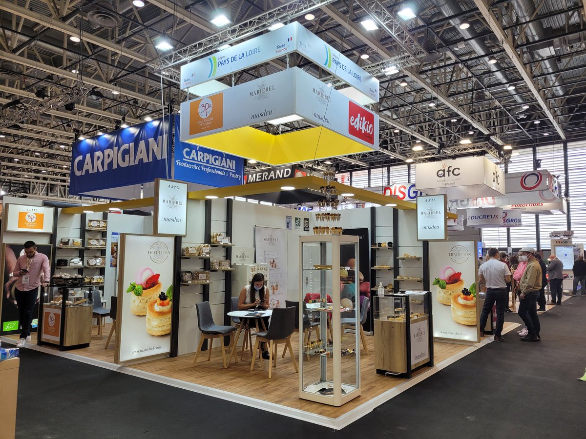 #Sirha sympa de commencer la journée dans le hall 4 avec une bonne odeur de pain. Venez voir BPA (Boulangerie Pâtisserie) Mariebel (prêts à garnir) et <a href="/EdikiobyEvolis/">Edikio</a> (solutions d'étiquetage). 4J111-113&amp;115. #paysdelaloire