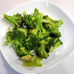 凄く簡単でお手軽!めちゃくちゃ美味しいという、ブロッコリーの食べ方!