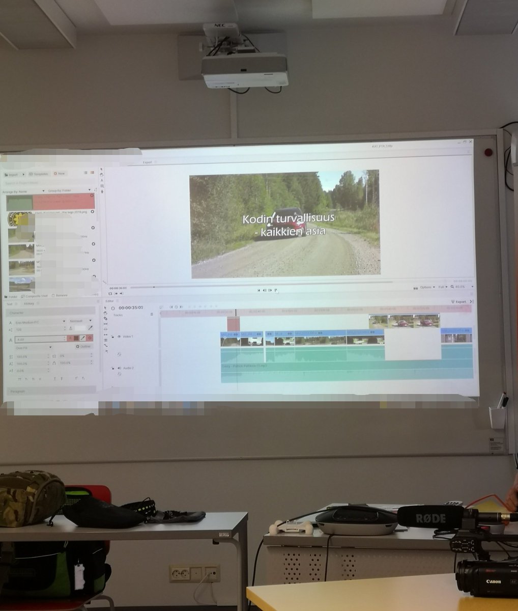 TimperiM's tweet photo. Yhteistyötä jälleen @Eksote ja @EKpelastus. 💪🏼 Videon editointia. #kodinturvallisuus #joukkuepeliä #soteuudistus #rakenneuudistushanke https://t.co/K3xiiJaSe1