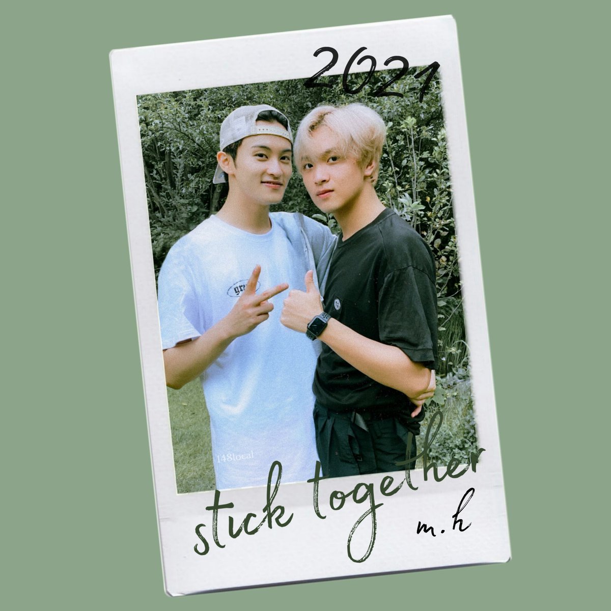 148local's tweet photo. #StickTogether #맠동 #markhyuck https://t.co/McaNz4EYfF