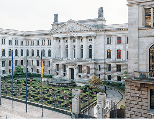 Bundesratsgebäude in Berlin (c) v. Steffelin 