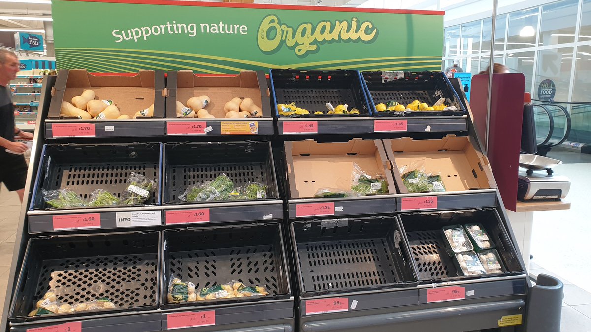 SamMillerLDN's tweet photo. @sainsburys Brilliant campaign! Really important people understand that organic protects nature. Next step can we look at getting more organic loose veg? I am always caught between organic or plastic free. https://t.co/xCbvw8ccIr