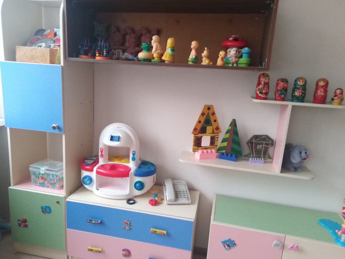 kolosok_logoped's tweet photo. Сегодня, 27 сентября, в День работников дошкольного образования, СПДС "Колосок" @GboySoshKoms распахнул свои двери для воспитанников после ремонта. Дети в восторге! Спасибо всем, кто принимал активное участие в завершении ремонта и благоустройстве групп. https://t.co/wef2DkGL5V