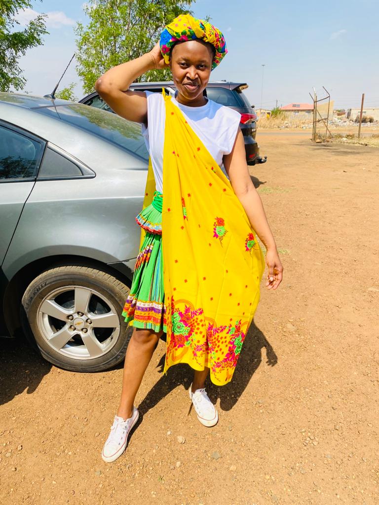 Jozynyiko's tweet photo. Embracing the Tsonga culture💛💚🧡💙💜 https://t.co/S7cGGtgbes