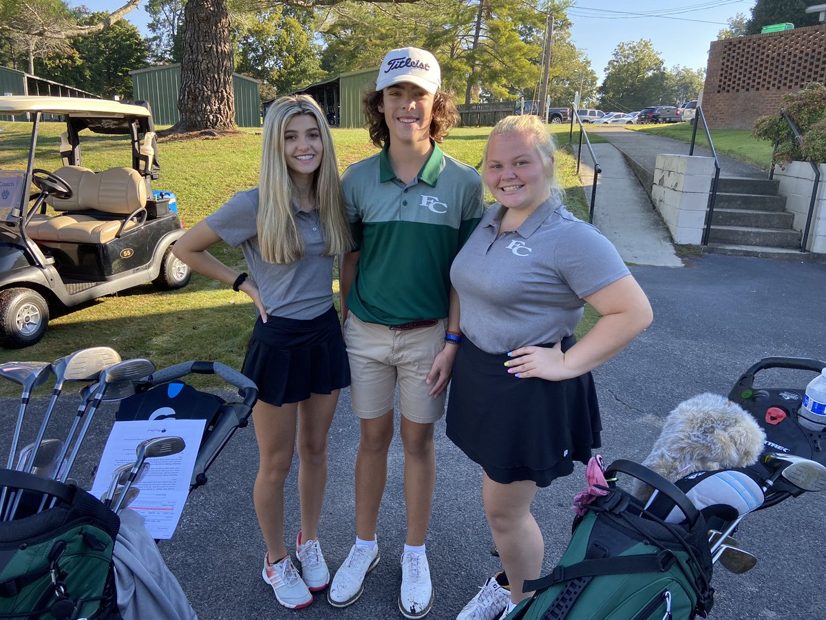 Good morning from Shelbyville! We’re ready to go for Region Tournament today at River Bend Country Club! Excited for Lane, Raegan &amp; Jeanne to get to rep the Green &amp; Gold today on the course! Good luck, Commanders! <a href="/CommandersFCS/">Friendship Christian School Athletics</a> 
<a href="/FCScommanders/">Friendship Christian</a>