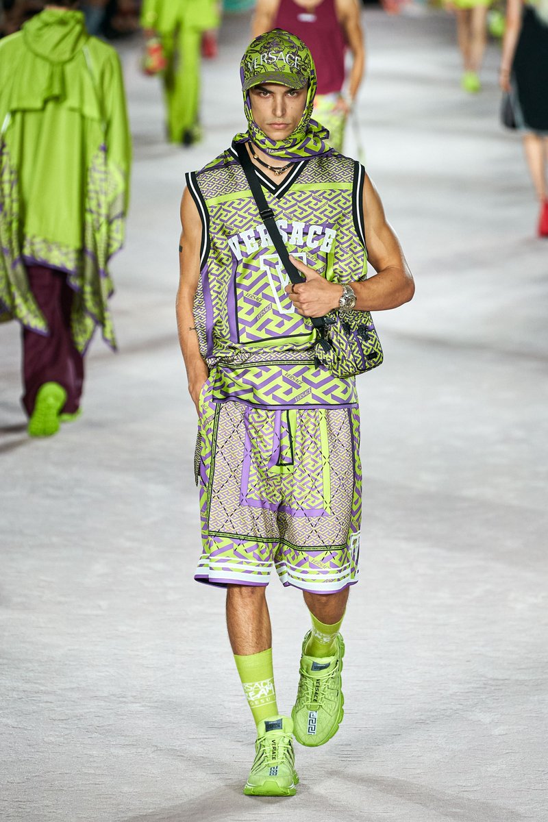SightManagement's tweet photo. SIMONE BRICCI FOR @Versace
https://t.co/hOCBqvoKLl.
#SIGHTMODELS #SIGHTMAN #MilanFashionWeek https://t.co/l23nqJYXSX
