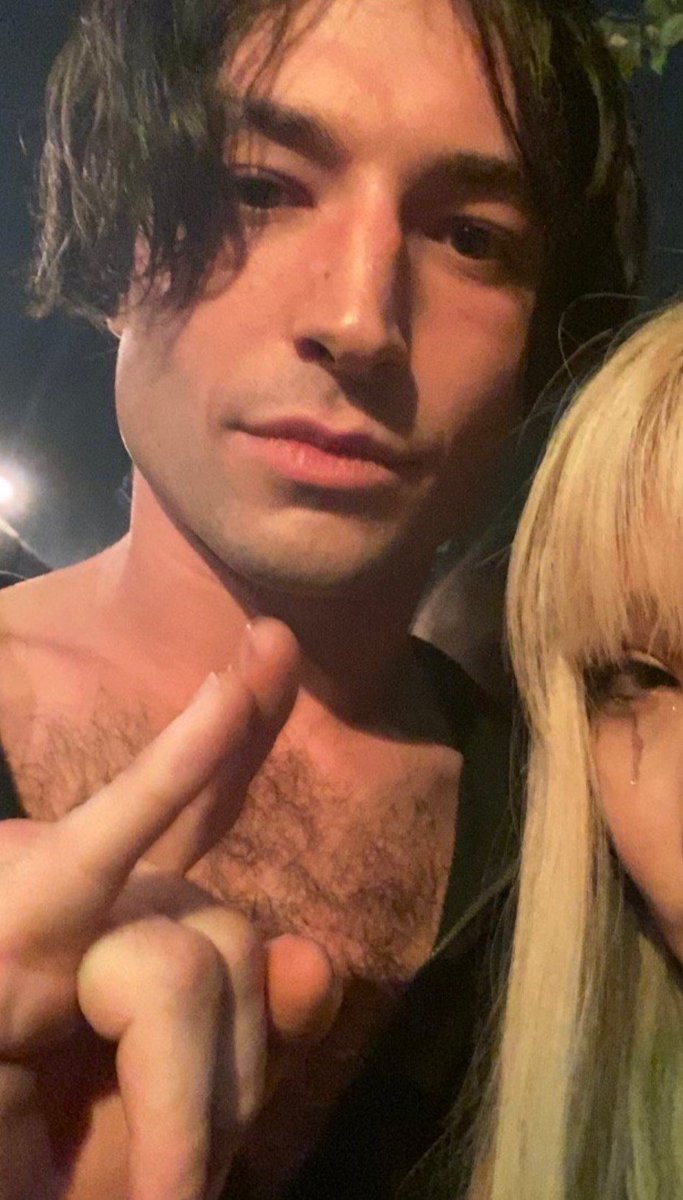 spezramiller's tweet photo. new🔥🔥🔥 #ezramiller https://t.co/RFS91LWPkR