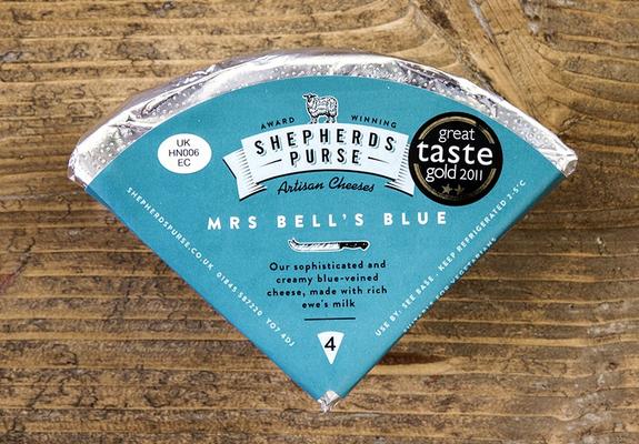 RowcliffeLtd's tweet photo. Mrs Bell's Blue is considered to be one of the best ewesβ milk blue cheeses in Europe. It is milder than a Roquefort but punchy enough for any blue cheese fan.
https://t.co/R9e0IOSOEa
#mrsbellsblue #shepherdspurse #bluecheese #cheese #cheeselover #rowcliffe #finefoods https://t.co/pktNQv9oXI