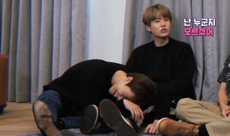 sujimgalIery's tweet photo. jimin's safe place ♡ https://t.co/gHbj3YQhiF