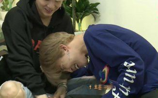 sujimgalIery's tweet photo. jimin's safe place ♡ https://t.co/gHbj3YQhiF