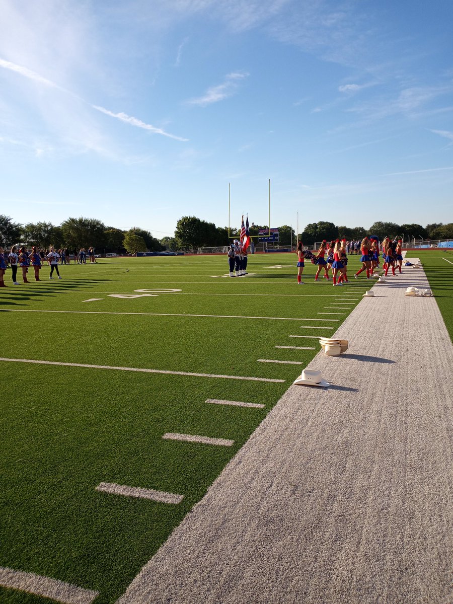 Late post....
Mustang Battalion Homecoming Pep Rally.. Varsity Game Friday night lights! Great job to the newest members of the JROTC Colorguard.👍🏽👏🏽👏🏽😀 <a href="/RichardsonISD/">Richardson ISD</a> <a href="/TheCBreedlove/">Carrie Breedlove</a> <a href="/JJPearceHS/">JJ Pearce HS</a> <a href="/PearceFootball/">JJ Pearce Football</a> Go Mustangs!!
