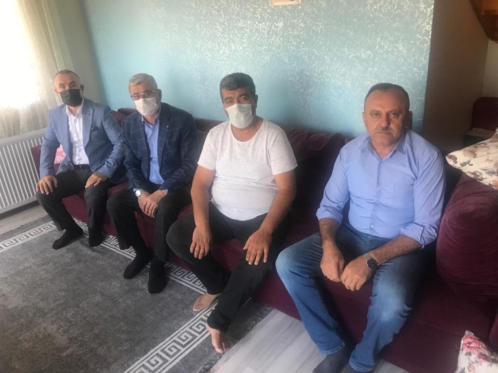 AdilKANDEMR1's tweet photo. Mevlana Mahallesi Yönetim Kurulu Üyemiz Yusuf BİLGİN’e geçmiş olsun ziyaretinde bulunduk.

Rabbim tüm hastalara şifa versin inşAllah. https://t.co/prxtBbFzok