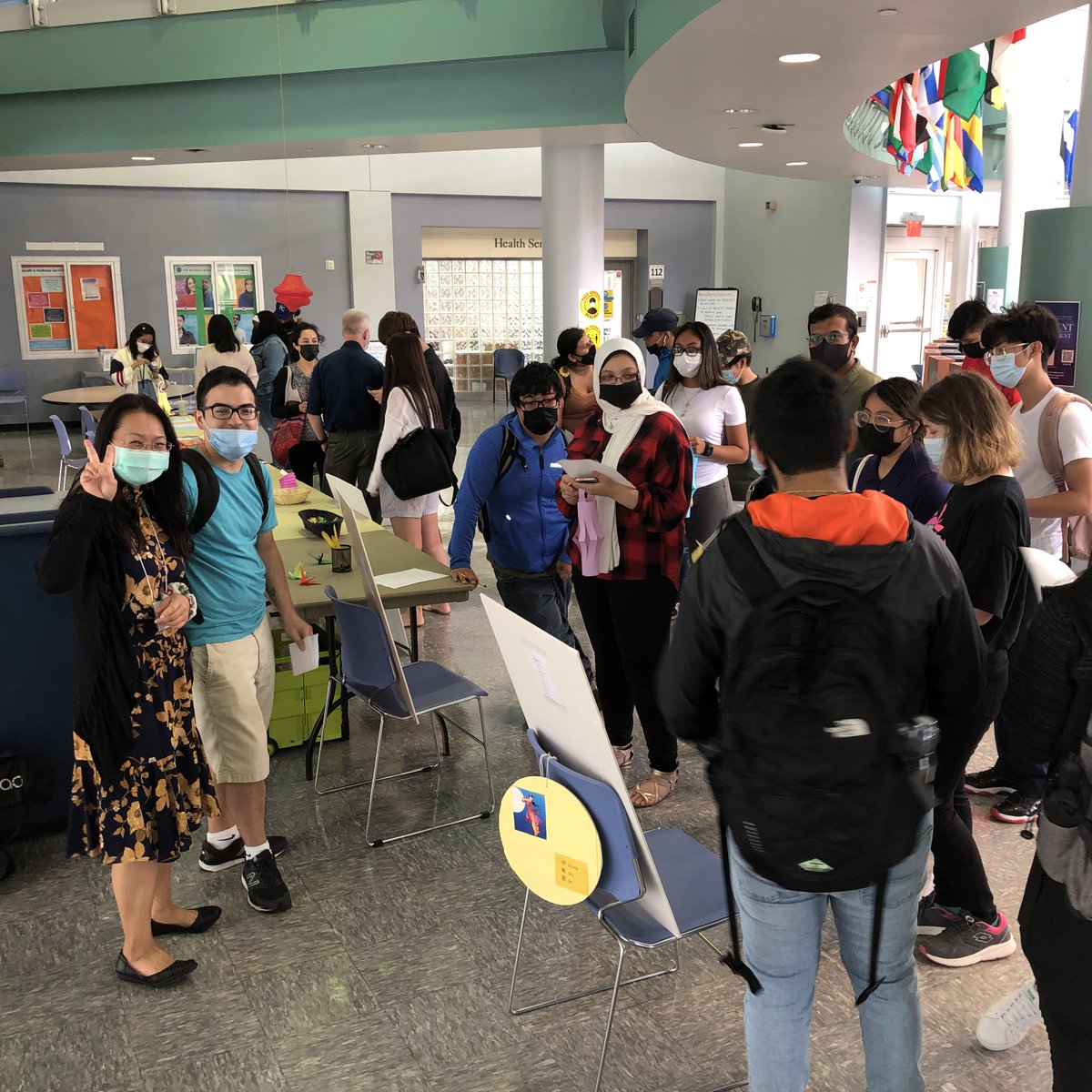 csinews's tweet photo. See it: Students and staff got to learn more about the Moon Festival this past week, brought to them by the Center for Global Engagement.  Join the virtual event tomorrow at
https://t.co/f3cjV1MYiE 
#CSI #CUNY #StatenIsland #CSIDolphins #NYC #WeAreCSI #CollegeOfStatenIsland https://t.co/kmPH4pExdK