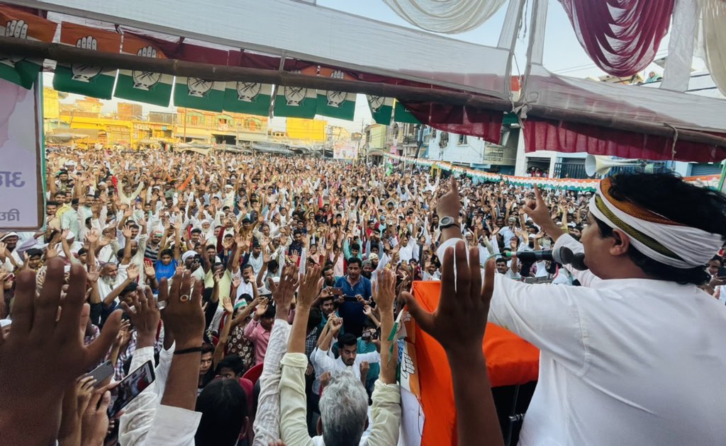 INCMinority's tweet photo. राष्ट्रीय चेयरमैन इमरान प्रतापगढ़ी जी के लिए आज ठाकुरद्वारा विधानसभा मुरादाबाद की न्याय पंचायत ढकिया में स्वागत समारोह का एक कार्यक्रम था, जिसे चेयरमैन साहब ने किसानो के भारत बंद के समर्थन में पूरी तरह से किसान ऑंदोलन को समर्पित कर दिया ।
@ShayarImran 
#Moradabad #BharathBandh https://t.co/UYwHsAsNDv