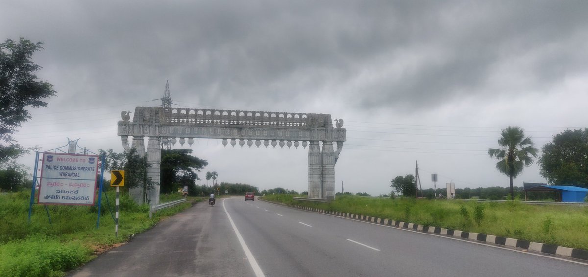 WoWarangal's tweet photo. 🚴🚴🚴🚴🚴
Riding 150 kms in rain 🌧️🌧️ by @ksreddy45 

Keeping up the long rides consistently.

#CYCLEFORCHANGE

#cycling #rainyday #RAIN #pedal #Atlas #decathalon #fitness #energy #Village #roads #weather #Warangal #telanagana https://t.co/pqXQDgI8B5