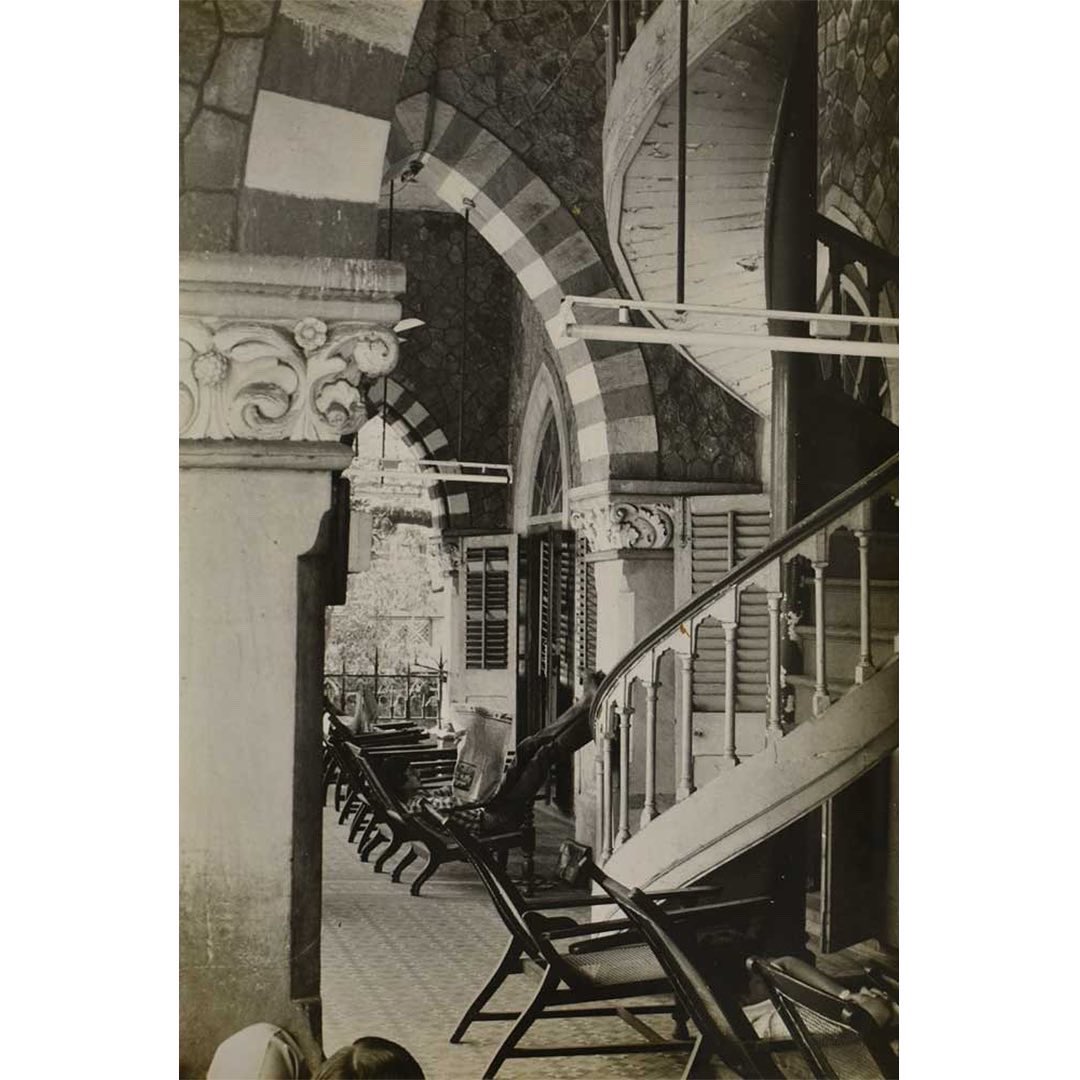 JNAF_Mumbai's tweet photo. #CollectionStories In 2018, when #FoyNissen passed away his legacy comprising gelatin prints, slides, negatives and cameras was gifted to us by his Estate. He played a foundational role in the development of the heritage conservation movement in Bom in the 90s. #WorldTourismDay https://t.co/8kfHgSrFyG