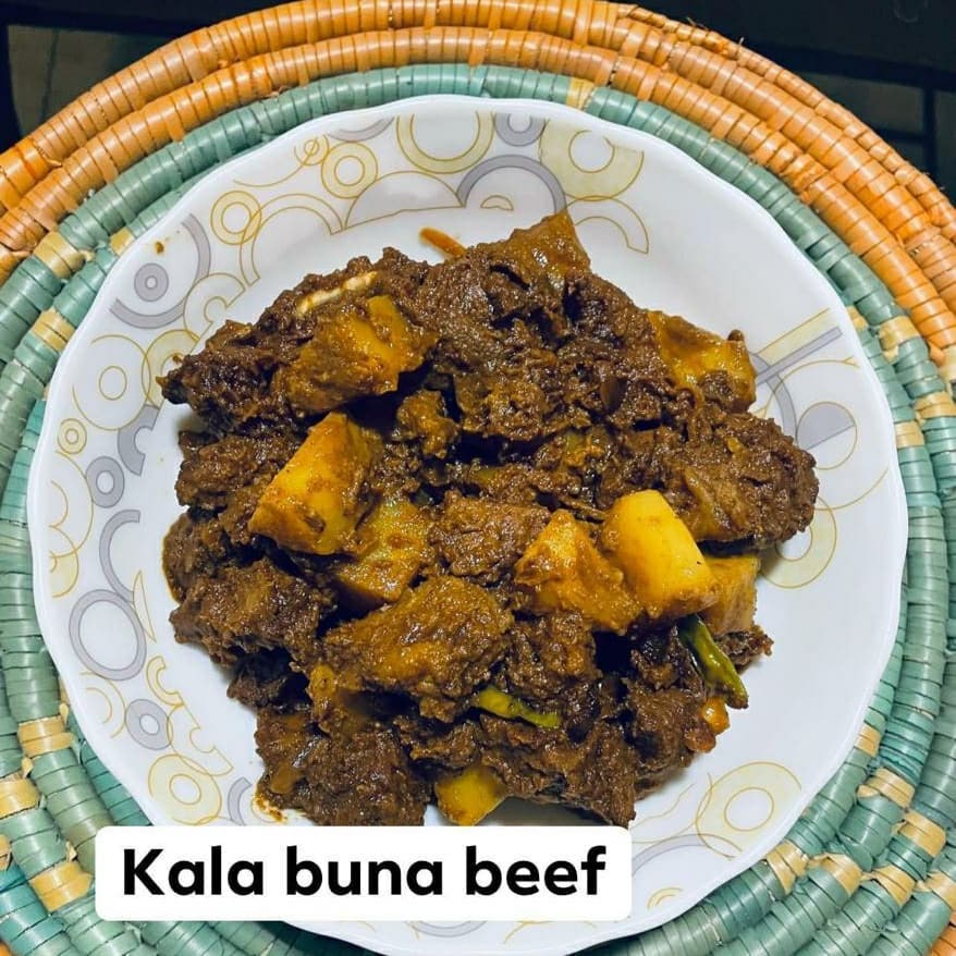 SillyChilly9's tweet photo. Beef Kala Bhuna is one of the most famous dishes in Bangladesh 🇧🇩. It has many types of spices to make it very flavorful. We added a spoon of Habanero to the recipe to make it a bit spicy.
𝗢𝗿𝗱𝗲𝗿 𝗧𝗵𝗲 𝗛𝗼𝘁𝘀𝗮𝘂𝗰𝗲 𝗛𝗲𝗿𝗲✔️  https://t.co/8TpbzUVbJx

#foodie #foodblogs https://t.co/NltgFQ3EPP
