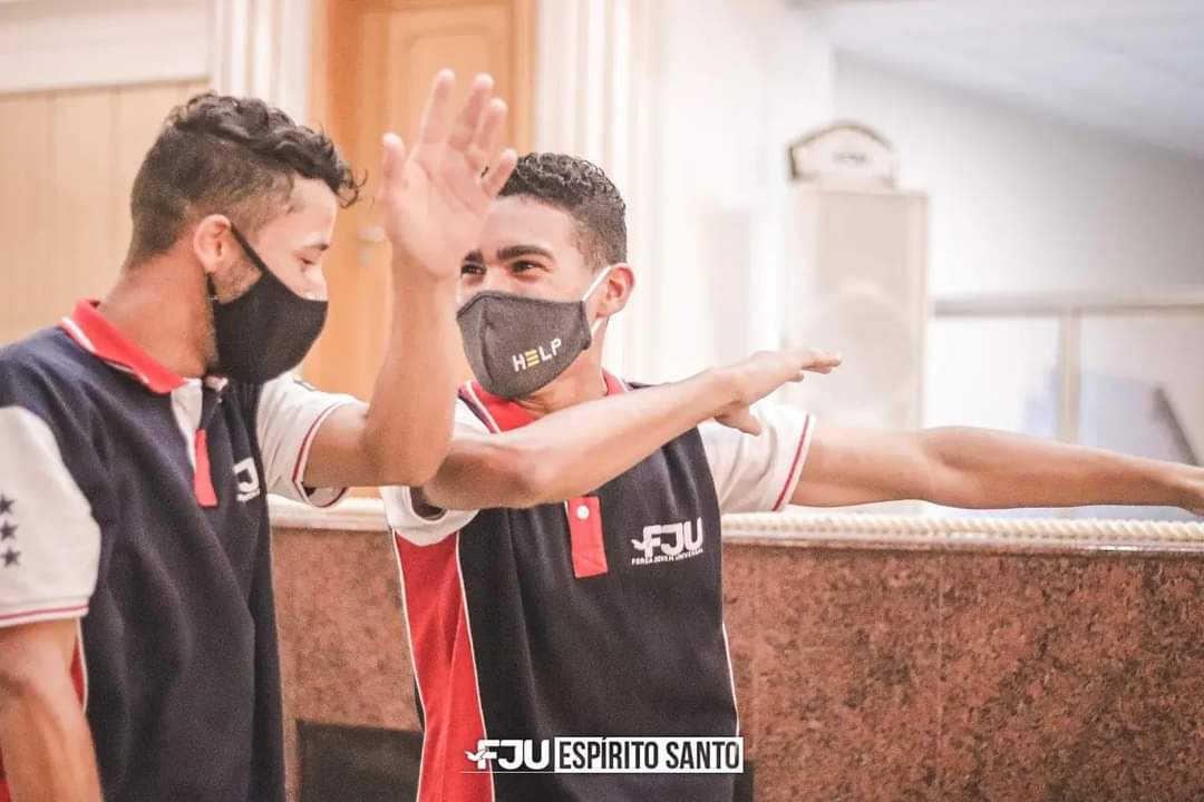 fju_es's tweet photo. Depois desse tema pra lá de especial, diz aí de qual tribo você tem feito parte? Deus quer que você faça parte da tribo dEle!
#FJUES
#EncontroJovem
#VemPraFJU https://t.co/vH1jNkXTJd