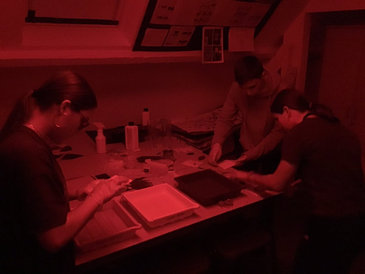 CHSArtDesign's tweet photo. Year 12 busy creating Chemigrams this afternoon in the darkroom, some awesome outcomes developing! (get it?!!) We even have some jazz playing along 🤘#looknormal https://t.co/eDWTVvmOlz