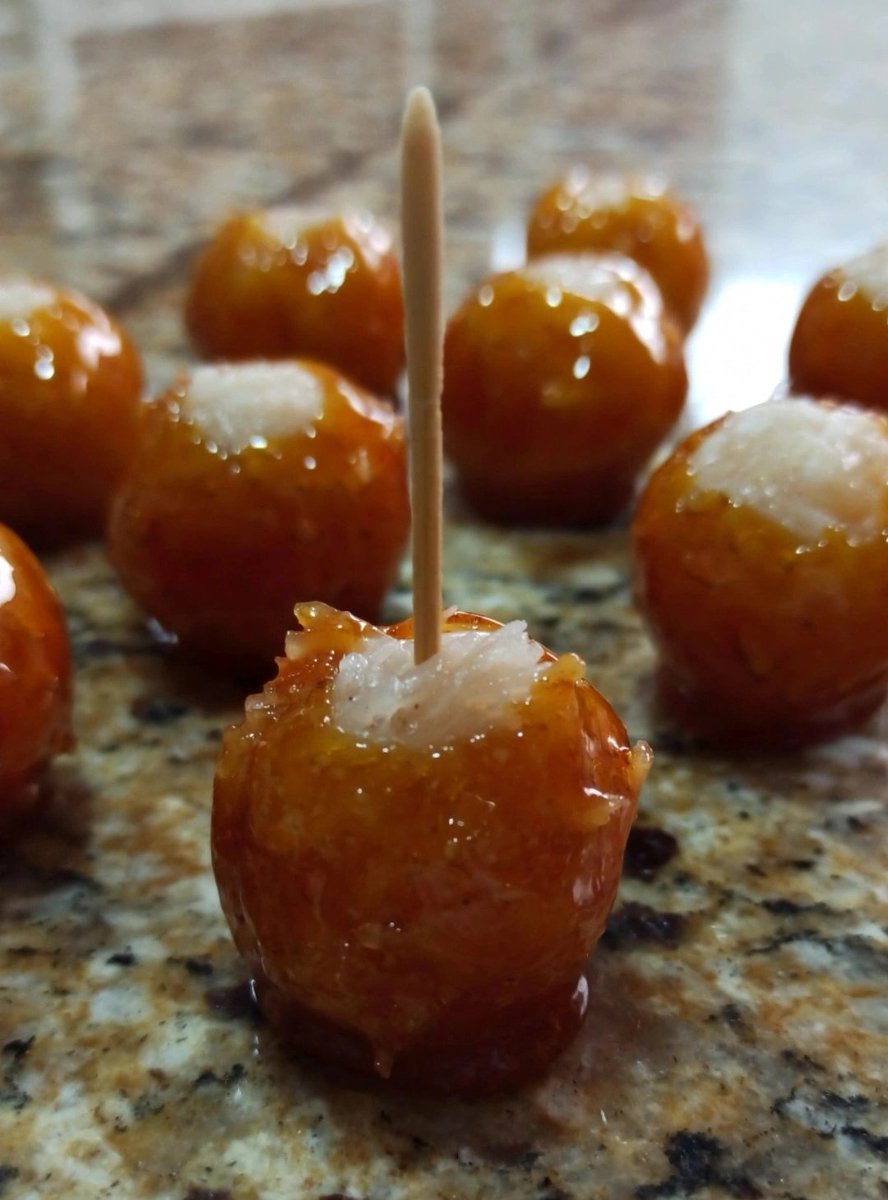 Que inicies la semana de la manera más dulce, siempre con mucha #TradicionCriolla  🇻🇪🥥🌴