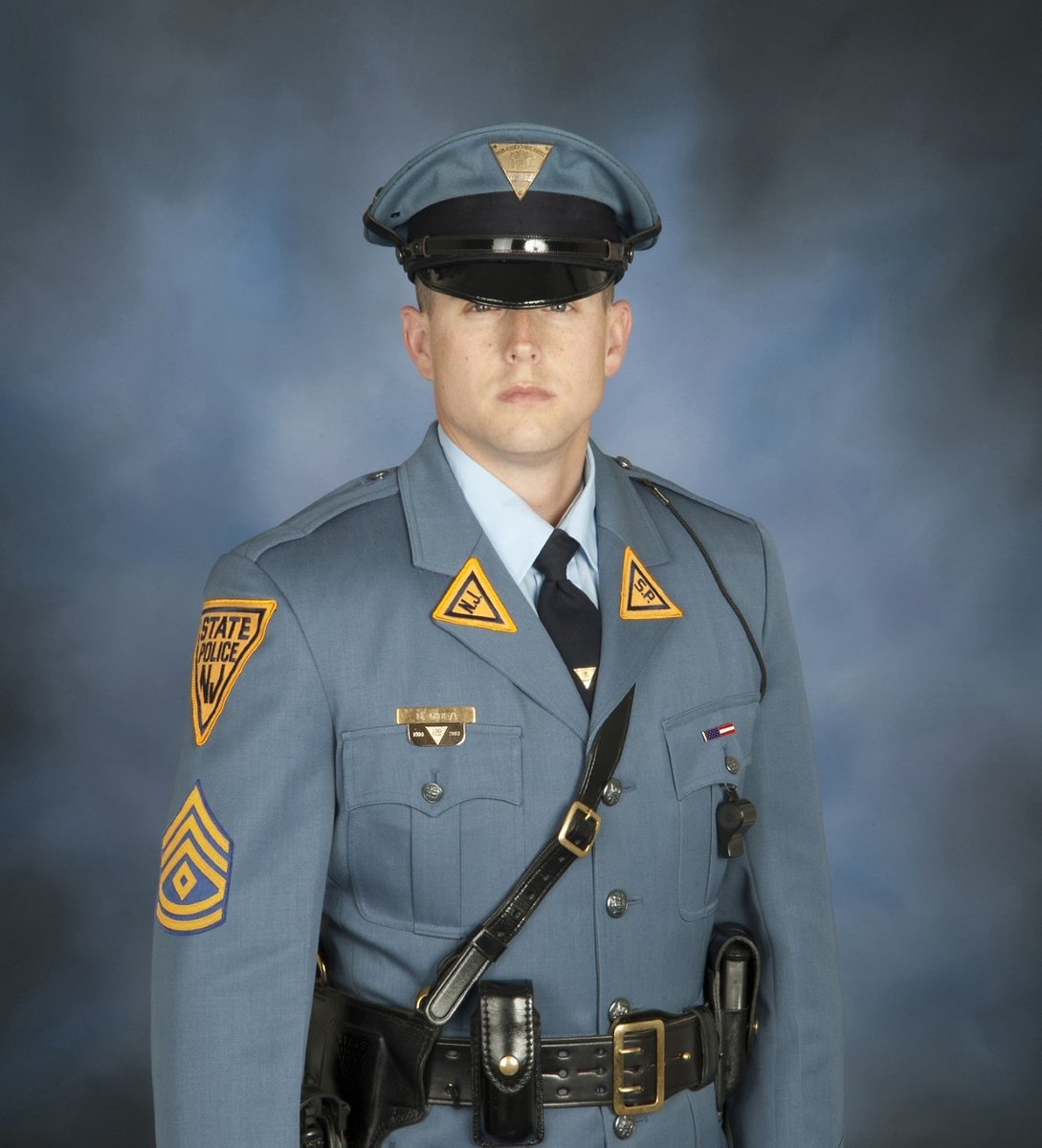 NJSP's tweet photo. It is with great sorrow that Colonel Patrick J. Callahan announces the passing of Sergeant First Class Dennis O'Dea #6652, on September 26, 2021, after a long courageous battle with cancer.  https://t.co/gmR4zQ63O9 https://t.co/hVv5OmLe2J