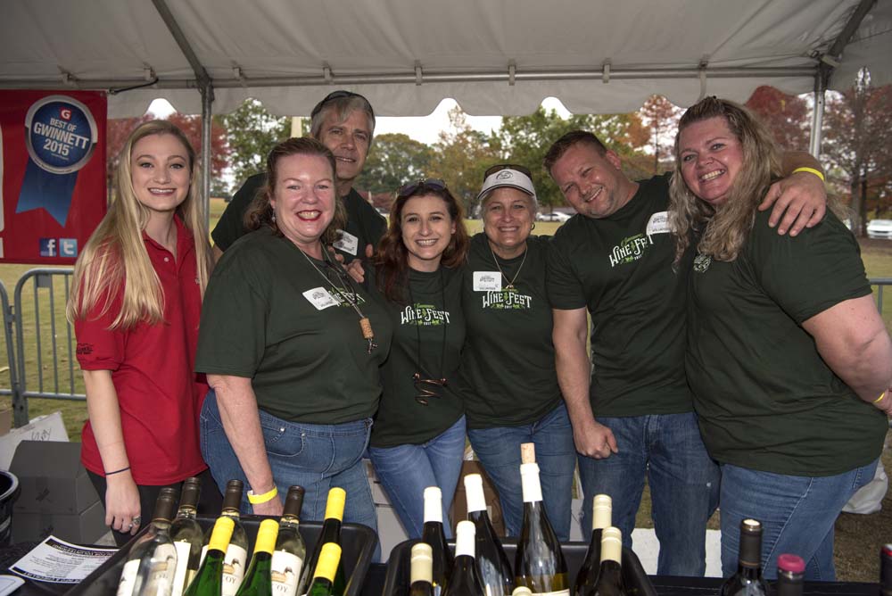 We're looking for volunteers! Volunteers will receive a limited edition Wine Fest T-shirt, get to hang out with fellow wine lovers, and do it all for a good cause: A portion of proceeds will be donated to Annandale Village. Interested? Sign up today: suwaneewinefest.com/volunteer