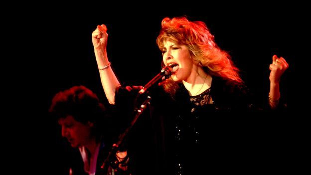 talaalamuddin's tweet photo. Taking me back to one of the greatest of all time! 🎸
Edge of Seventeen: An anthem that stuns each new generation https://t.co/EwzChRtKsW https://t.co/wBbSXA1dmd