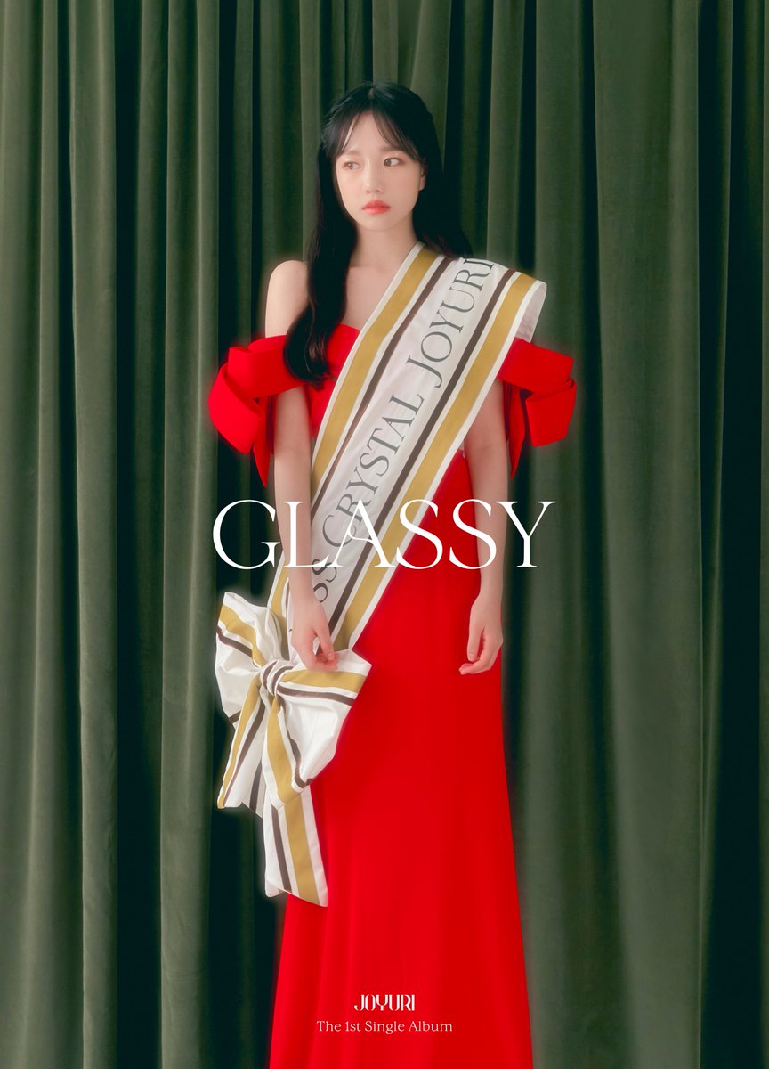 조유리 (JO YURI) | Visual Photo #3 The 1st Single Album 'GLASSY